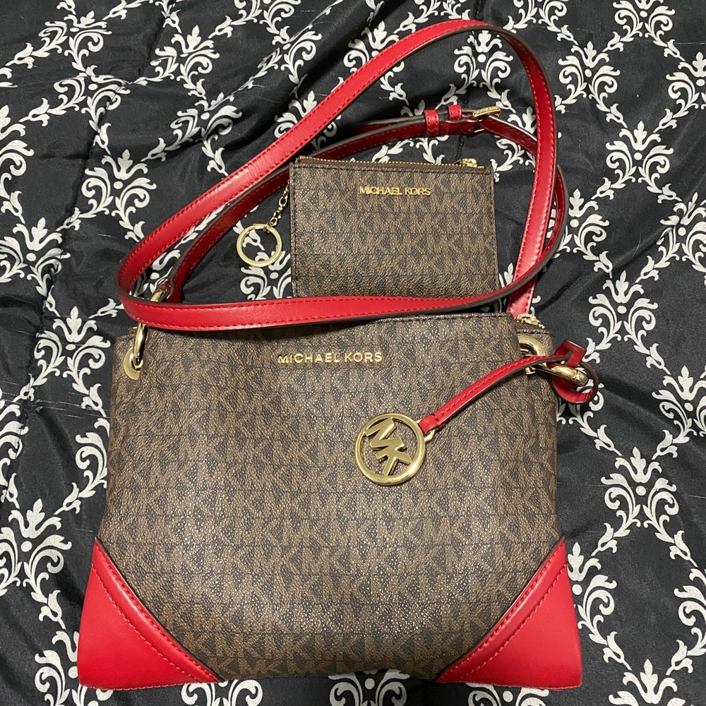 Michael Kors purse